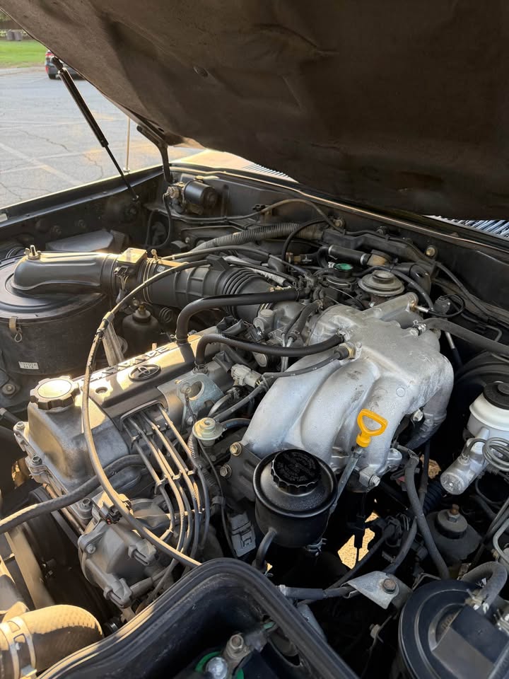 1996 Toyota Landcruiser · Sport Utility 4D in Simi Valley, CA (photo 11) — photo 11