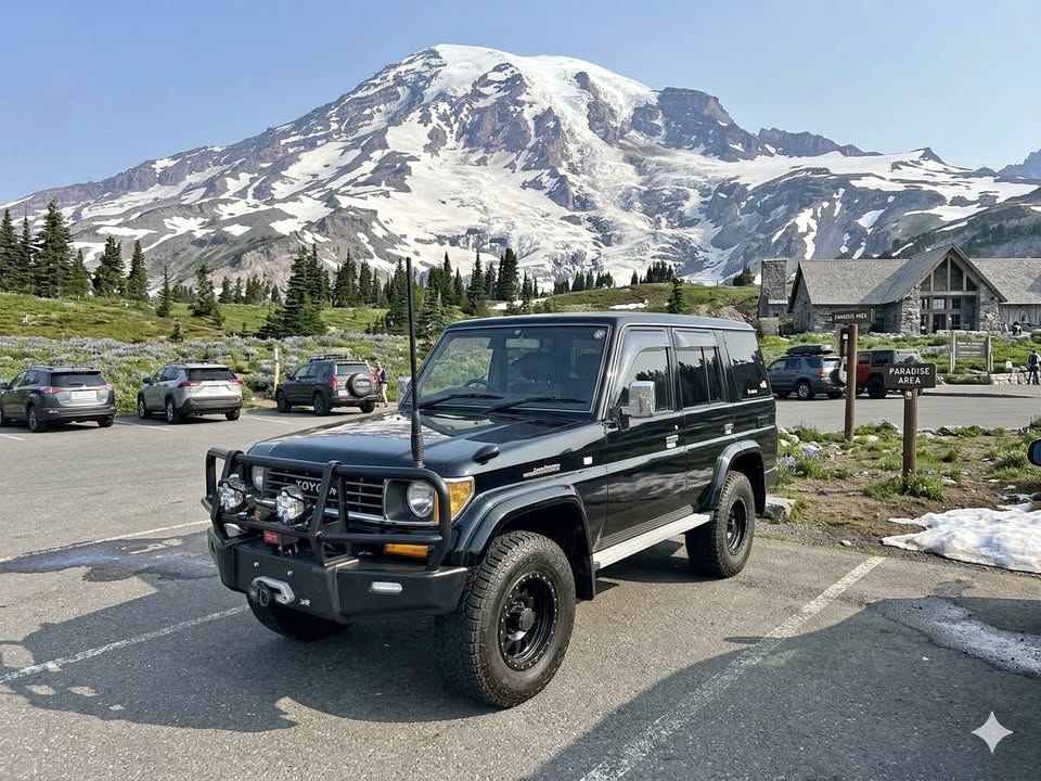 1994 Toyota Landcruiser in Issaquah, WA (photo 1) — photo 1