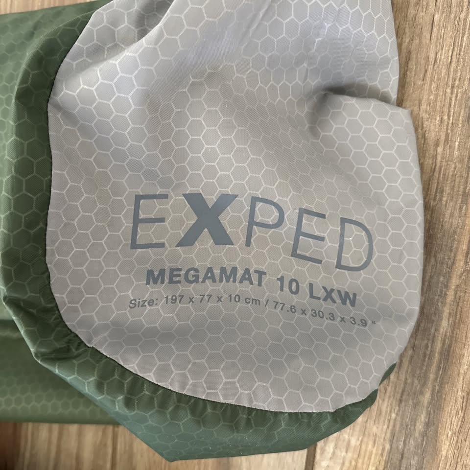 Exped Megamat 10 Lxw Insulated Self-inflating Sleeping Pad 77.6" X 30.3" X 3.9 in Citrus Heights, California (photo 4) — photo 4