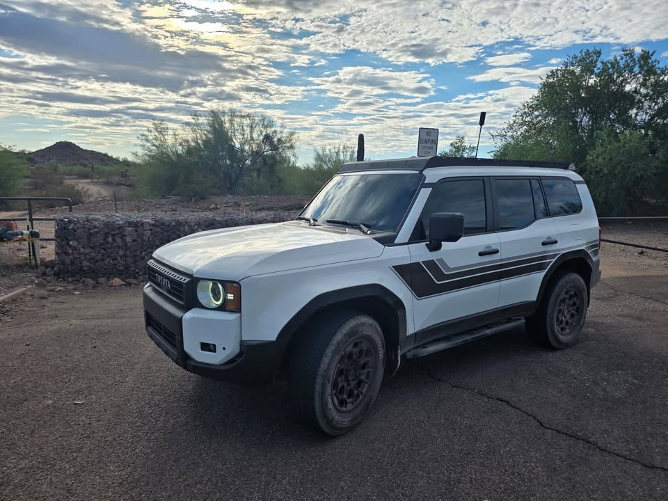 2020 Toyota Land Cruiser in Peoria, AZ (photo 4) — photo 4