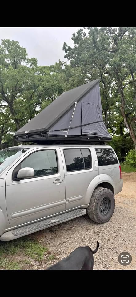 Novsight. Rooftop tent