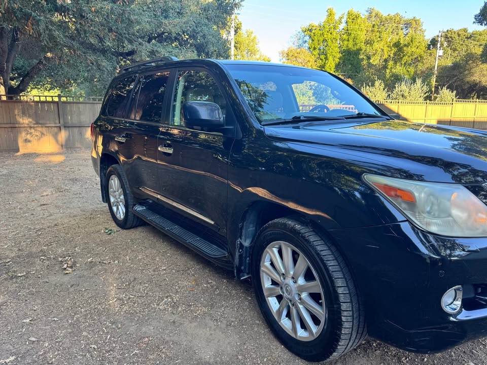 2010 Lexus LX · LX 570 Sport Utility 4D in Novato, CA (photo 3) — photo 3