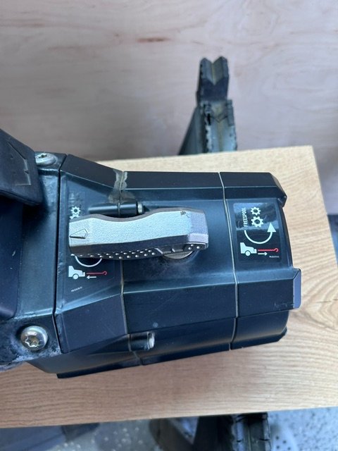 WARN Zeo 12-s winch (photo 4) — photo 4