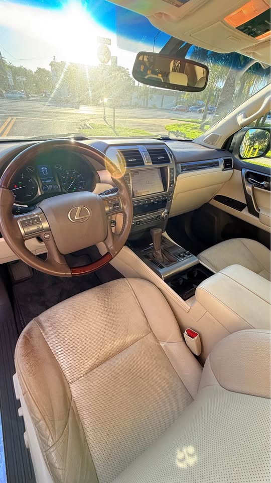 2016 Lexus GX · GX 460 Premium Sport Utility 4D in Orlando, FL (photo 8) — photo 8