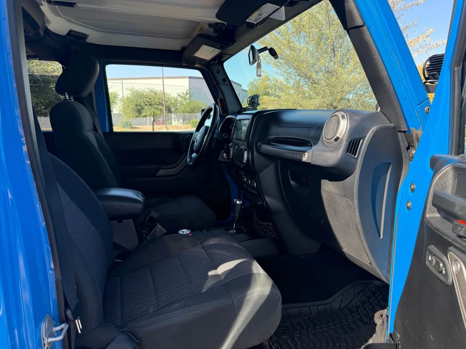 2012 Jeep Wrangler · Sahara Sport Utility 4D in Peoria, AZ (photo 6) — photo 6