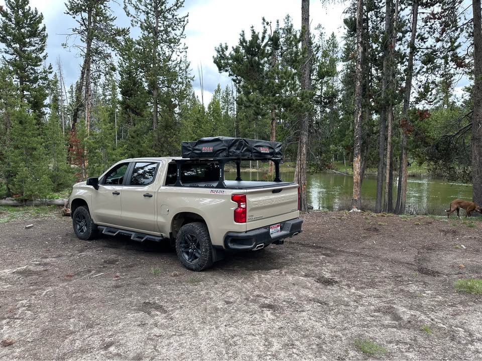 Roam Rooftop Tent w/ all accessories (photo 7) — photo 7