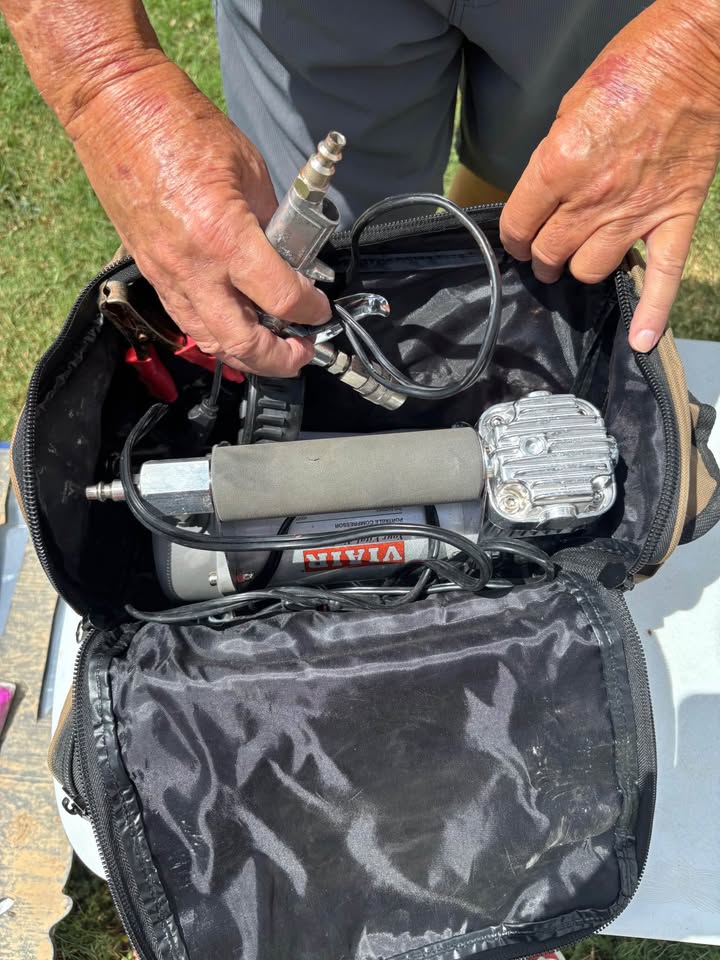 Air Compressor with Accessories in La Vernia, TX (photo 2) — photo 2