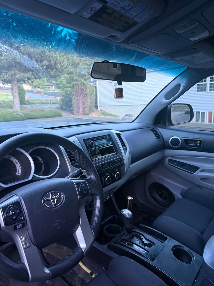 2014 Toyota Tacoma Double Cab · TRD Sport Pickup 4D 5 ft in Woodinville, WA (photo 8)