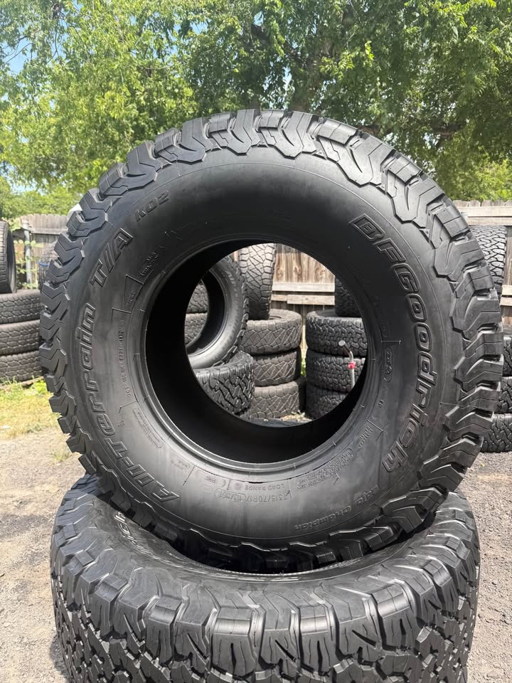 LT315/70R17 BFGOODRICH KO2 ALL TERRAIN‼‼‼ in Dallas, TX (photo 4)