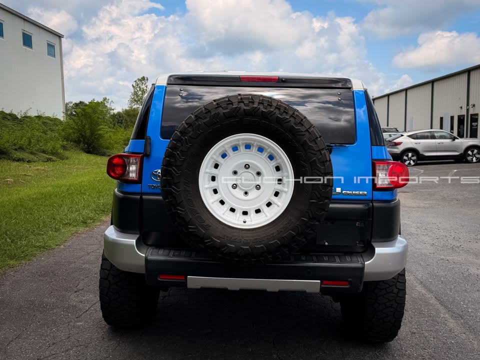2007 Toyota FJ cruisers (photo 4) — photo 4