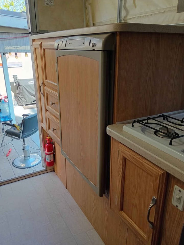 Palomino camper — photo 3
