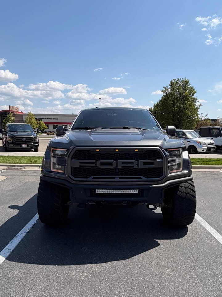2018 Ford F150 Super Cab · Raptor Pickup 4D 5 1/2 ft in Boise, ID (photo 2) — photo 2