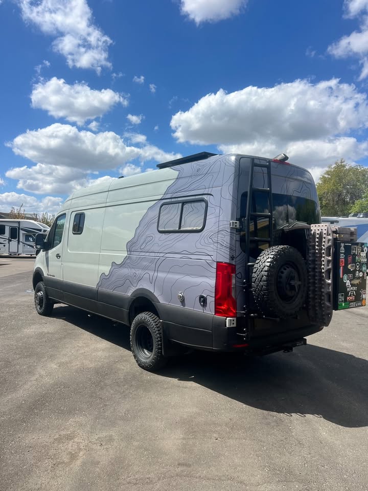 2020 SPORTSMOBILE 170" 3500 CHASSIS -TURBO DIESEL V6 WITH TRUE 4WD EX-L in Sacramento, CA (photo 6) — photo 6