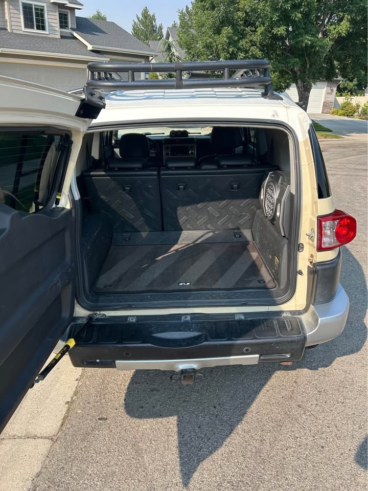 2008 Toyota FJ Cruiser (photo 11) — photo 11