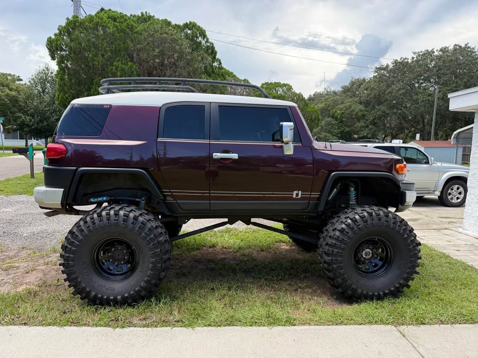 2007 Toyota FJ Cruiser · Sport Utility 2D in Mims, FL (photo 7) — photo 7