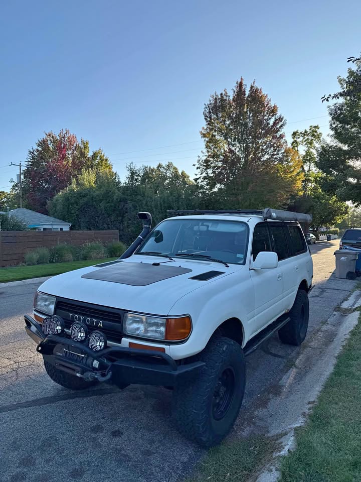 1992 Toyota Landcruiser in Eagle, ID (photo 1) — photo 1