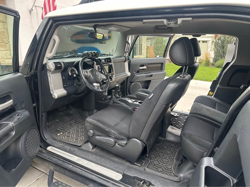 2008 Toyota FJ Cruiser in Star, ID (photo 8) — photo 8