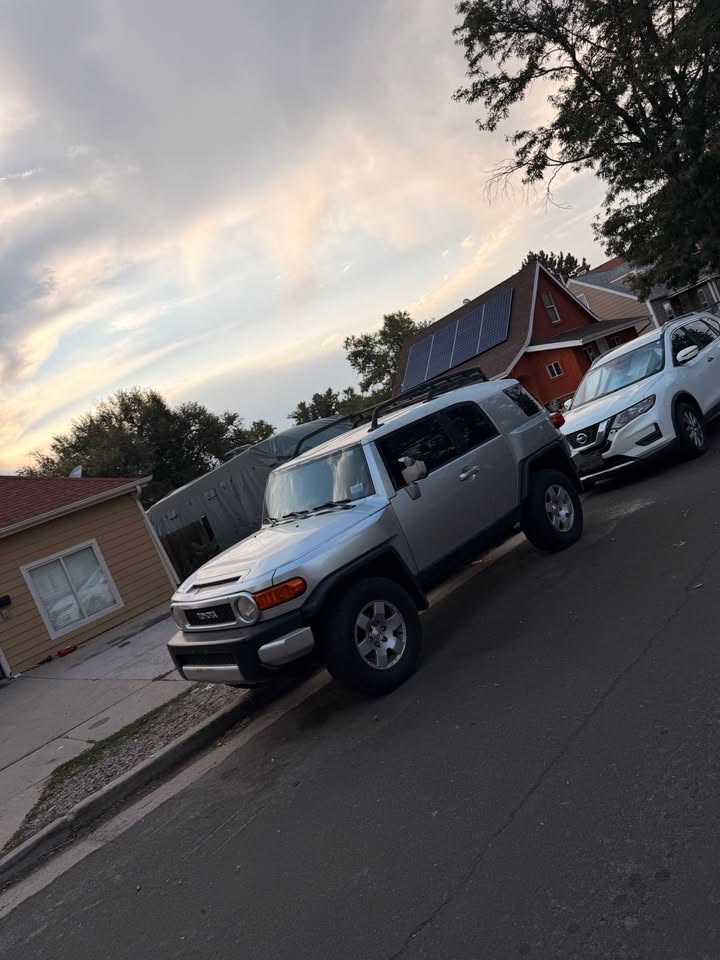 2007 Toyota FJ Cruiser in Denver, CO (photo 2) — photo 2