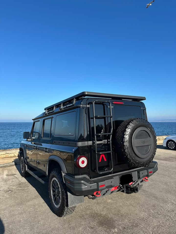 2024 INEOS Grenadier Station Wagon Fieldmaster – Halo Edition in Pacific Grove, CA (photo 9) — photo 9
