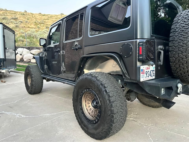 2017 Jeep Wrangler Unlimited · Rubicon (JK) Sport Utility 4D — photo 3