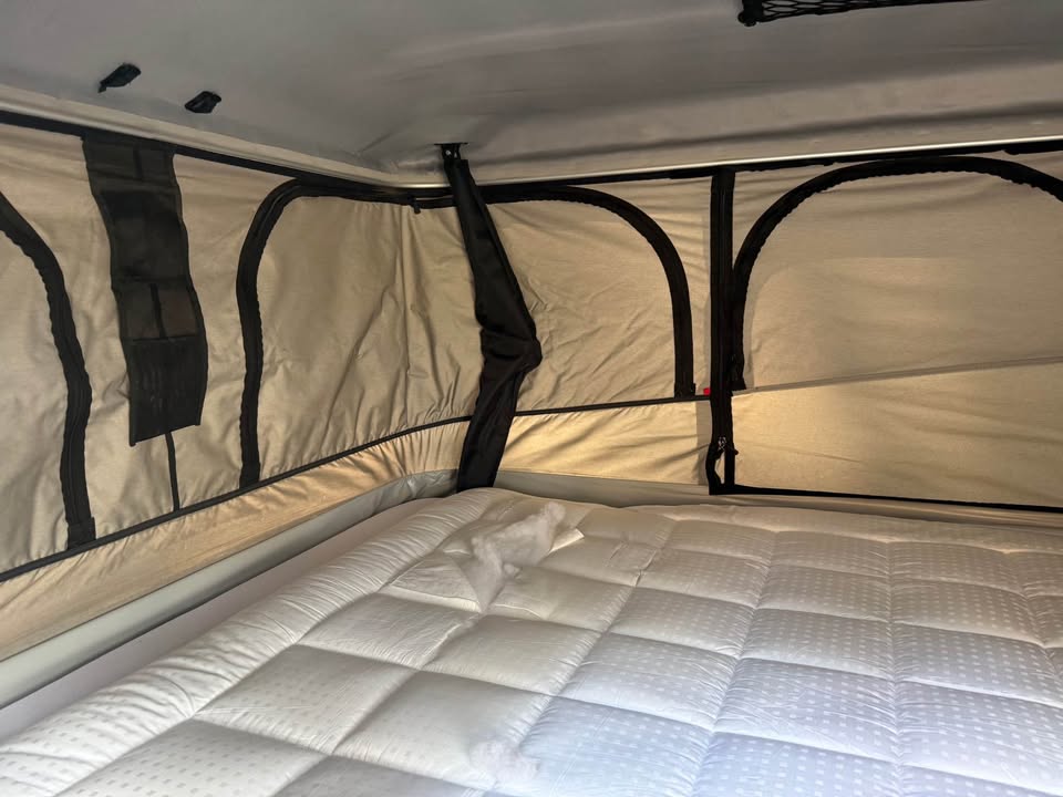 James Baroud Evasion XXL EVO Roof Top Tent in Pendleton, SC (photo 7) — photo 7