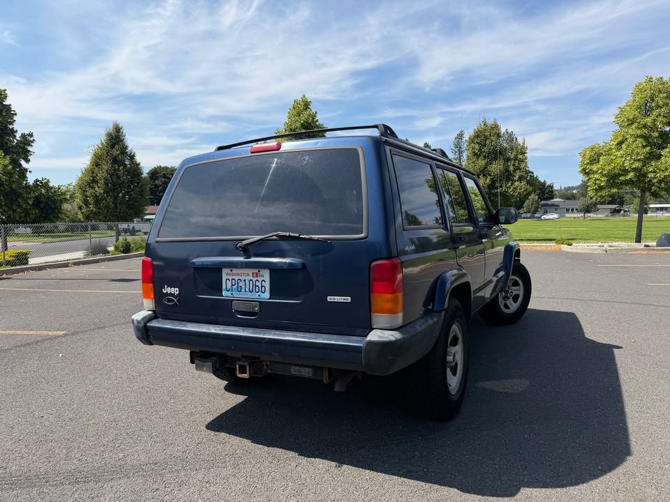 2000 Jeep Cherokee XJ Sport 4x4 4.0L I6 NP242 Full-Time 4WD/AWD in Spokane, WA (photo 4) — photo 4