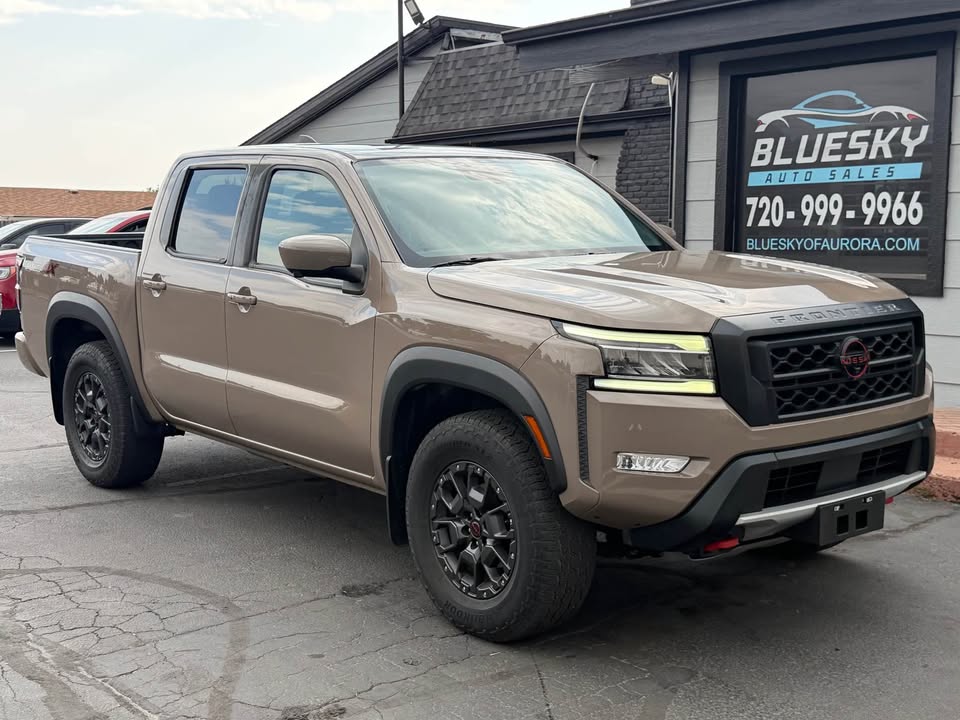 2023 Nissan Frontier Crew Cab · PRO-4X Pickup 4D 5 ft in Aurora, CO (photo 2) — photo 2