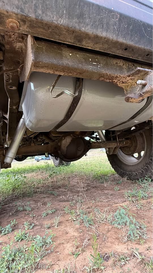 1994 Jeep Cherokee · Country Sport Utility 4D in Elgin, TX (photo 4) — photo 4