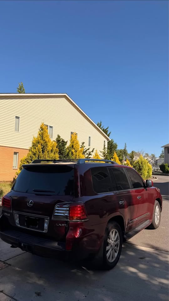 2008 Lexus LX · LX 570 Sport Utility 4D in Tukwila, WA (photo 4) — photo 4