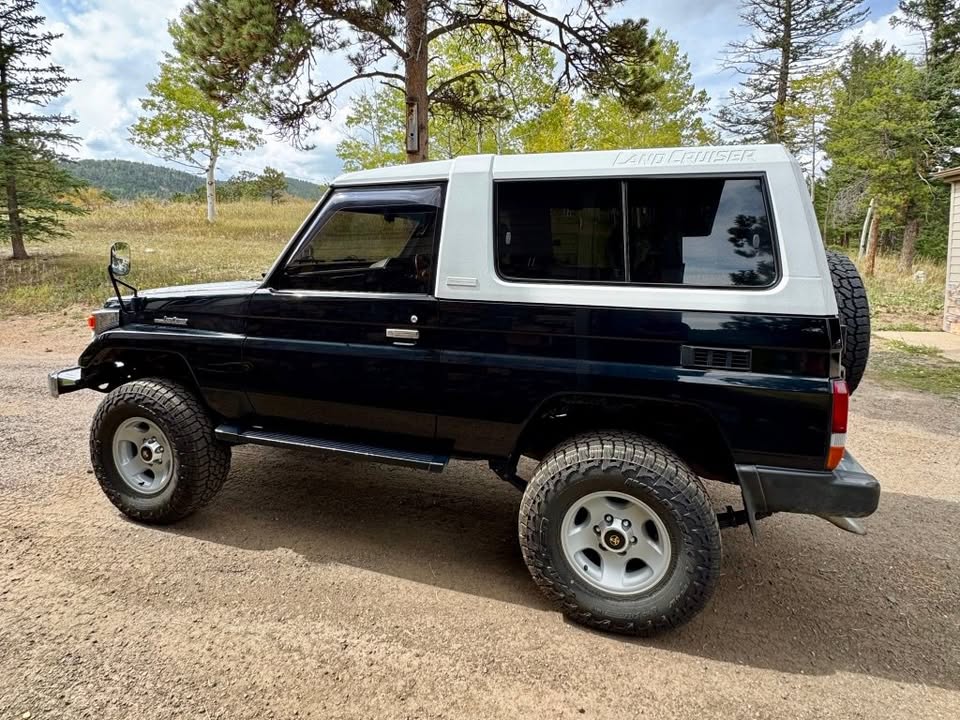 1991 Toyota Landcruiser in Golden, CO (photo 4) — photo 4