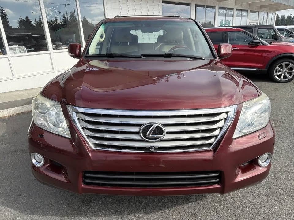 2010 Lexus LX 147.9K miles in Everett, WA (photo 10) — photo 10