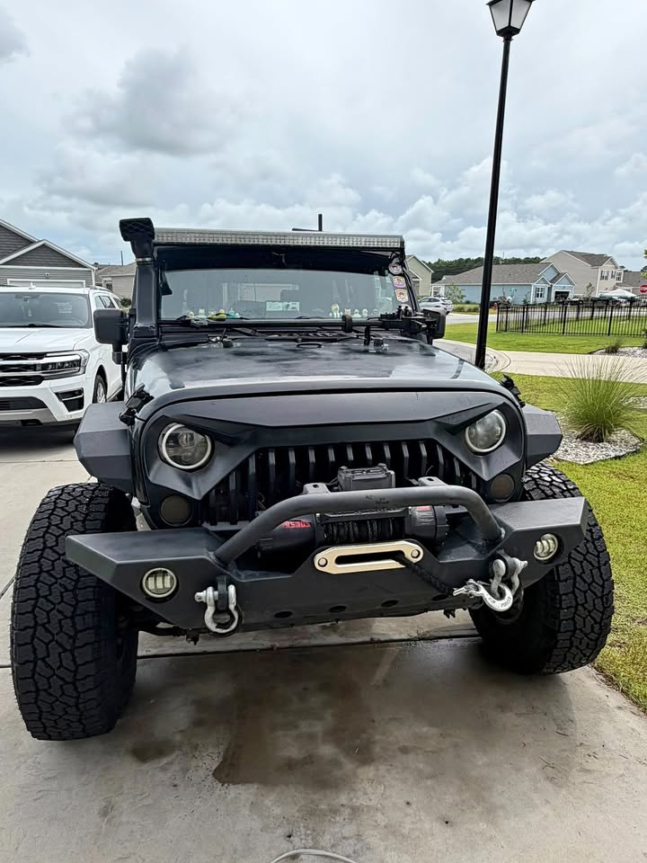 2009 Jeep wrangler unlimited x (photo 1) — photo 1