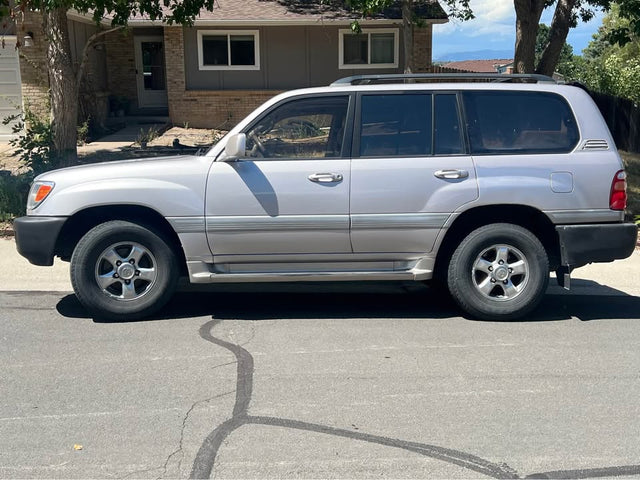 2002 Toyota Landcruiser · Sport Utility 4D — photo 3