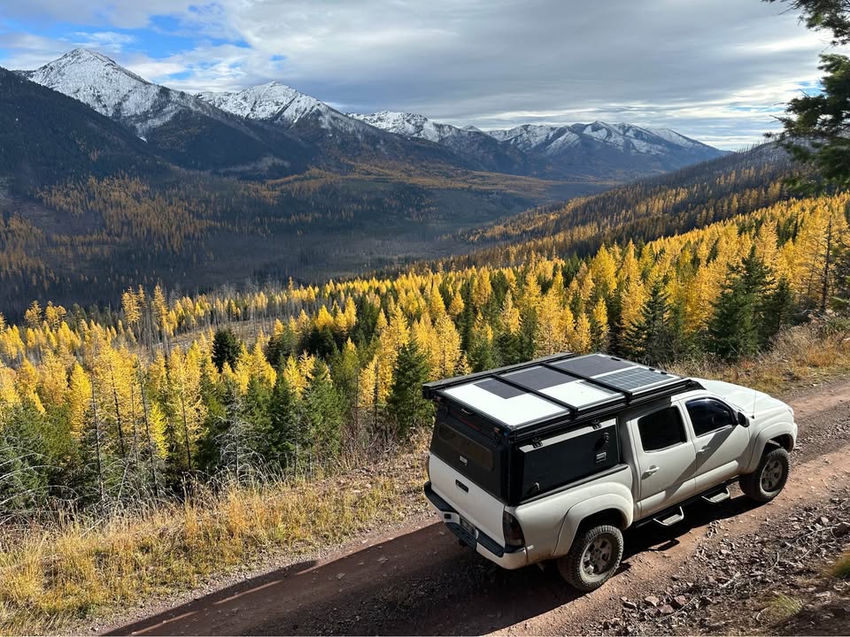 Super Pacific X1 Camper for Tacoma, short bed 5ft with Extras in Denver, CO (photo 3)
