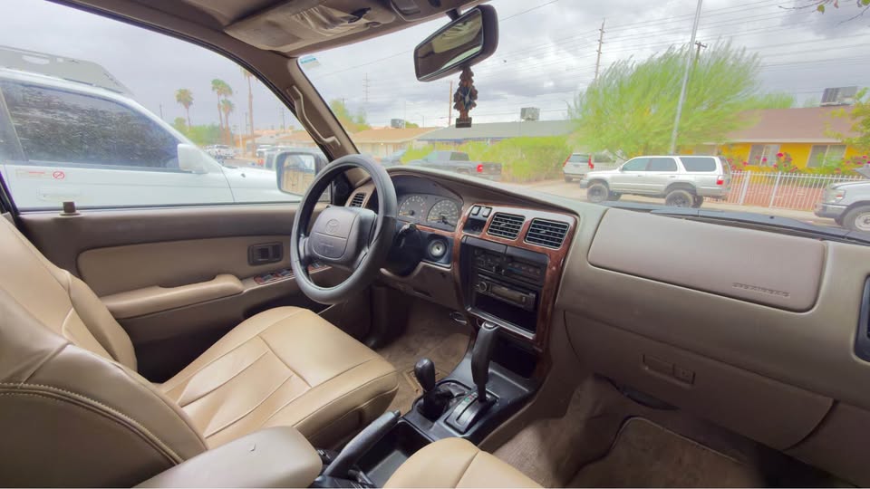 1997 Toyota 4Runner · Limited Nightshade Edition Sport Utility 4D in Las Vegas, NV (photo 9) — photo 9