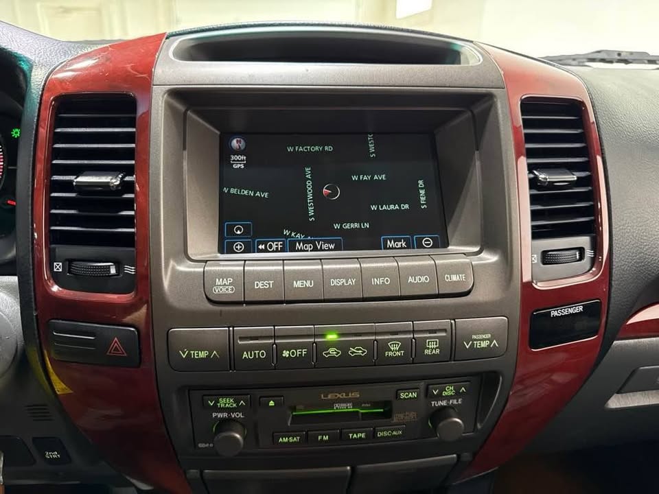 2008 Lexus GX · GX 470 Sport Utility 4D in Carol Stream, IL (photo 11) — photo 11
