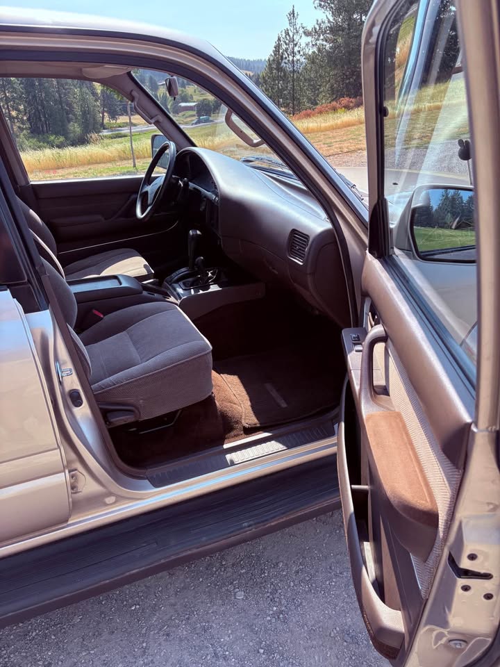 1994 80 Series Toyota Landcruiser in Spokane, WA (photo 8)