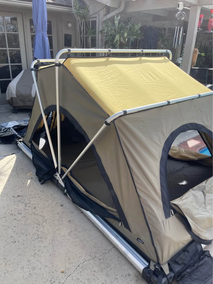 Free Spirit Recreation Roof Top Tent in Irvine, CA (photo 6) — photo 6