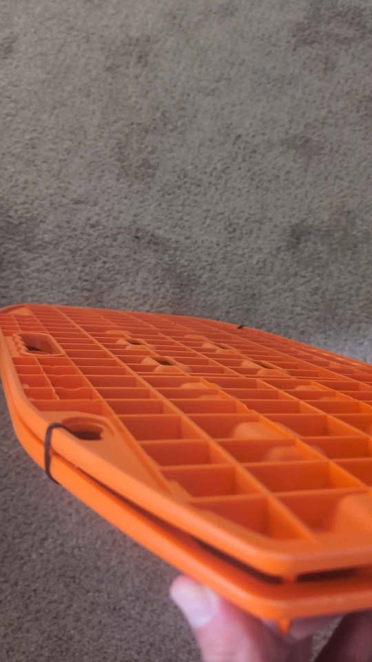 Maxtrax Mini Traction boards with jack base in Thornton, CO (photo 9) — photo 9