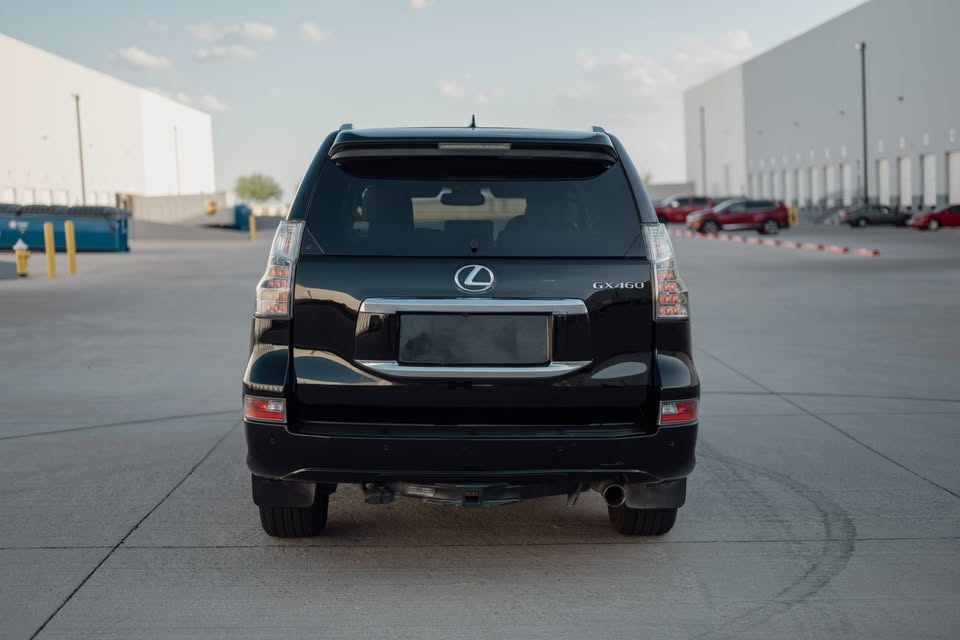2016 Lexus GX460 in Tempe, AZ (photo 5)