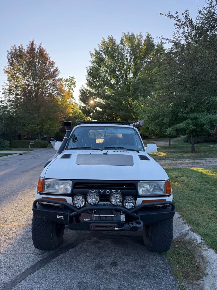 1992 Toyota Landcruiser in Eagle, ID (photo 2) — photo 2