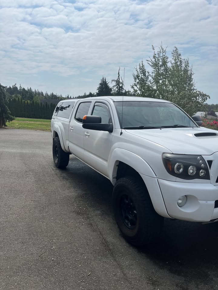 2008 Toyota Tacoma (photo 2) — photo 2