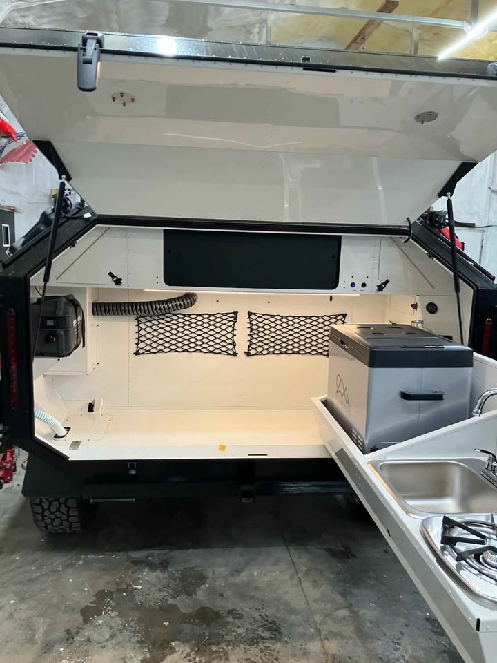 Extinction Level Event Camper (ELE) in Denver, CO (photo 3)