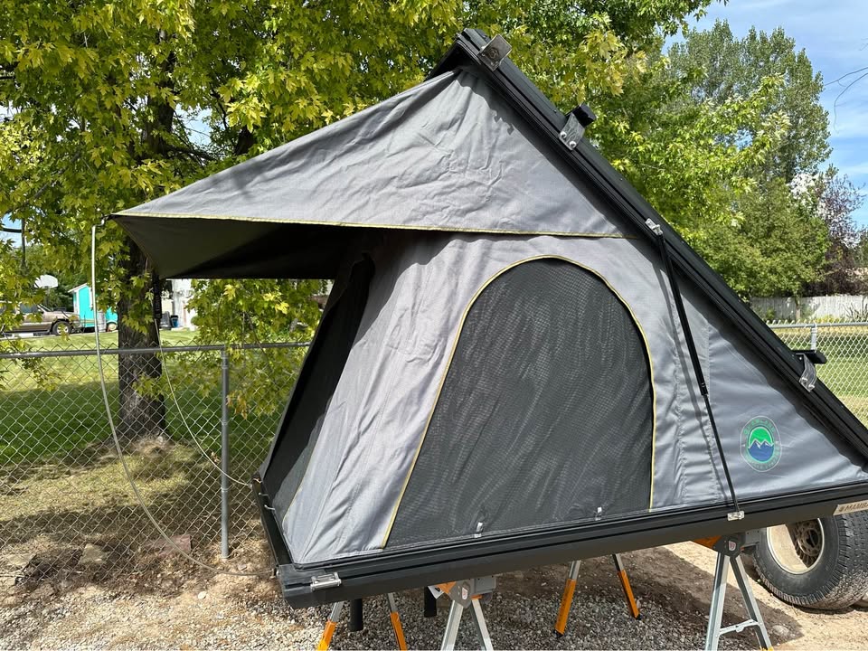 Mamba Overland Vehicle Systems roof top tent in Ammon, ID (photo 8) — photo 8