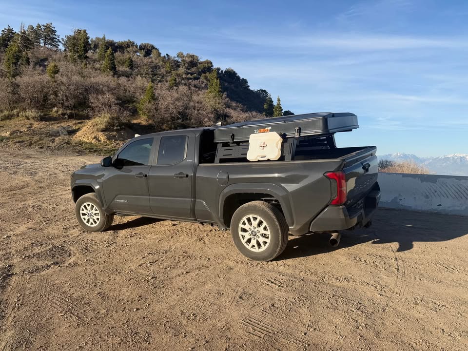 23Zero Hard Shell Rooftop Tent X2 with Rack and Annex (photo 7) — photo 7