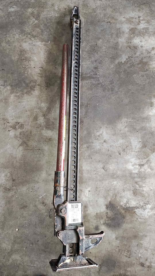 Hi-Lift Premium Model HL-484 Jack in Glendale, AZ (photo 1) — photo 1