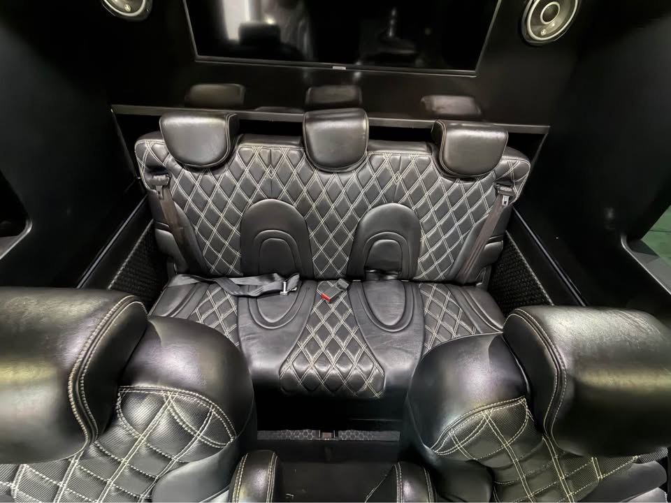 2019 Mercedes-Benz Sprinter 2500 Passenger · High Roof 170" WB Van 3D in Denver, CO (photo 7)