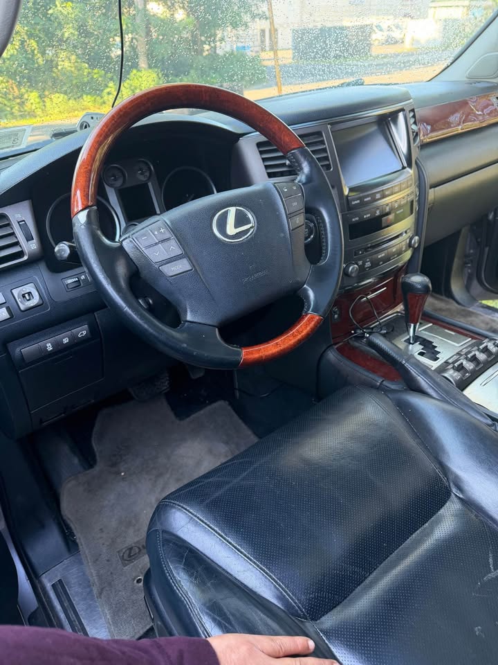 2011 Lexus LX · LX 570 Sport Utility 4D in Centereach, NY (photo 9) — photo 9