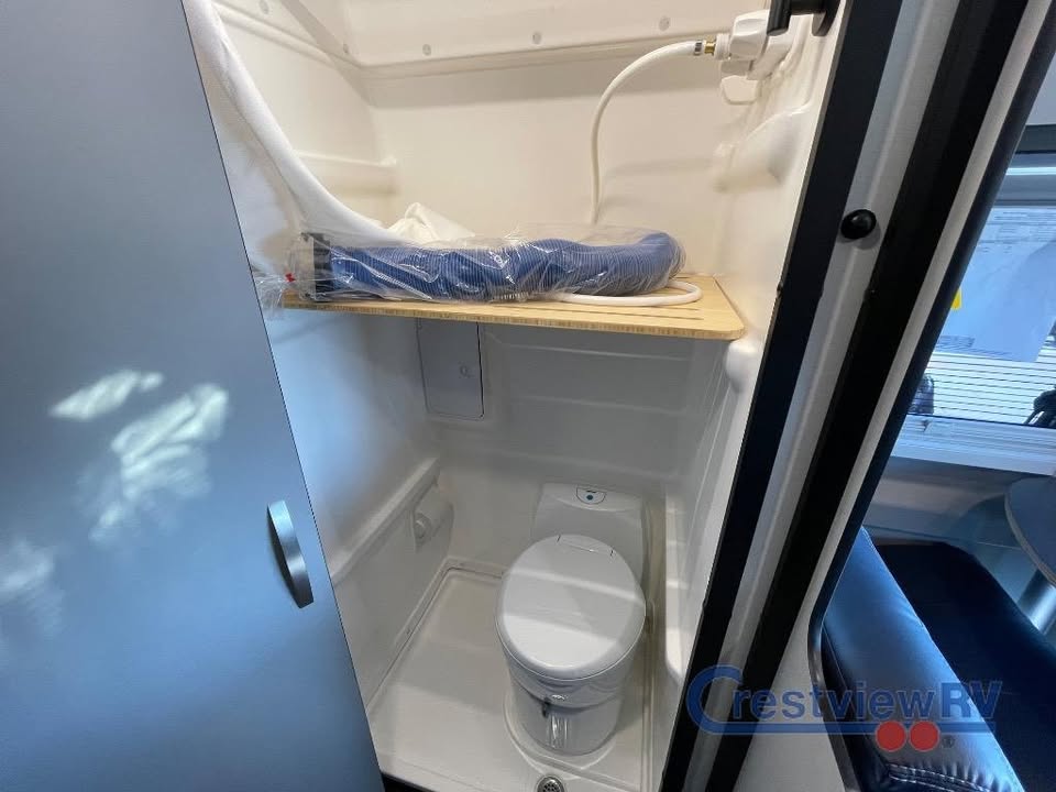 2026 Winnebago Revel Sport 44N in Buda, TX (photo 5) — photo 5