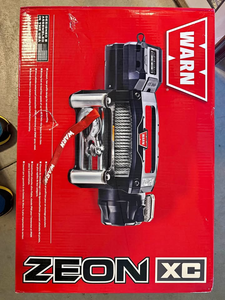 Warn Zeon XC 10000 pound winch in Boise, ID (photo 1)